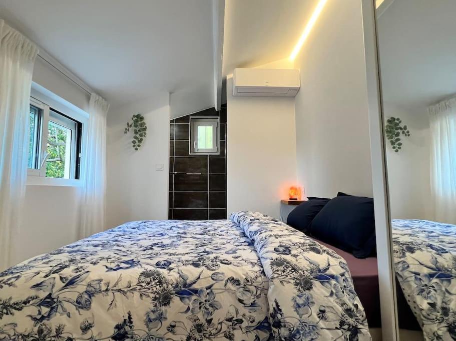 9 Ecluses Canal Du Midi-Maison T3 Belle Vue Avec Piscine 贝济耶 外观 照片
