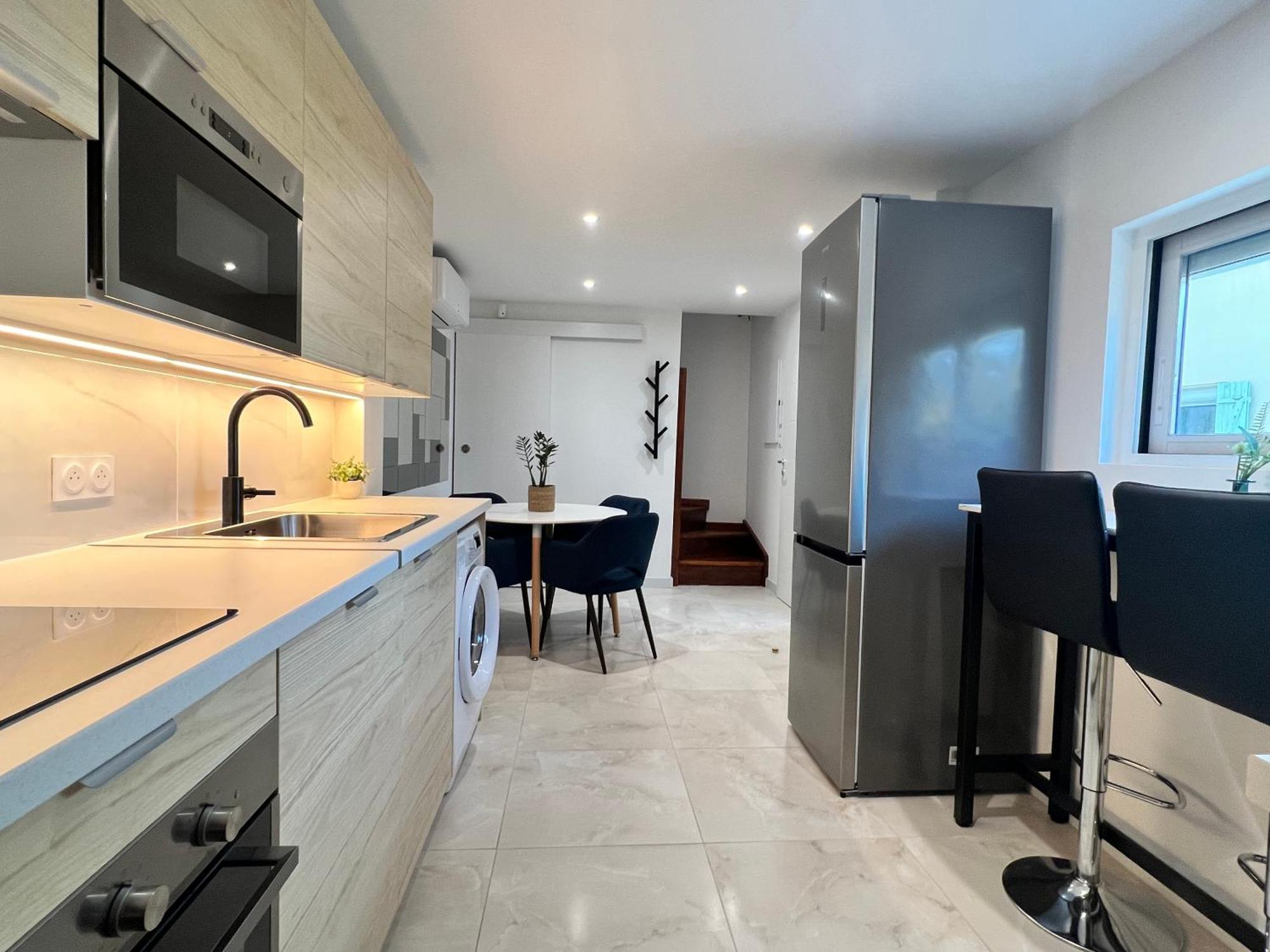 9 Ecluses Canal Du Midi-Maison T3 Belle Vue Avec Piscine 贝济耶 外观 照片